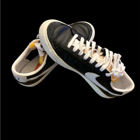 2022 Blazer Low '77 Vintage 'Black White' - Picture 4 of 7